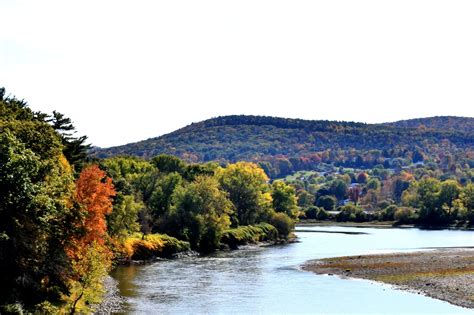 Fall And The Susquehanna River 10152019 Susquehanna River Outdoor