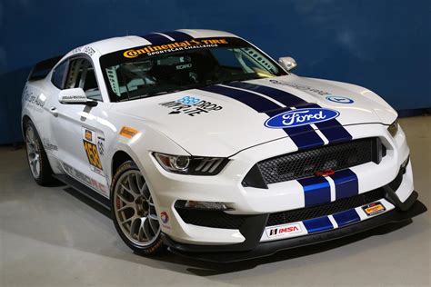 2016 Ford Mustang Shelby GT350R-C Image. Photo 6 of 6