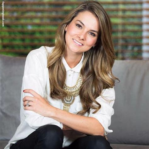 Catalina Gomez Nude OnlyFans Leaks Fappening FappeningBook