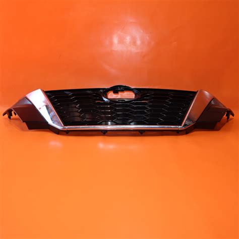 Nissan Sentra Grille Lb A Sedan Oem