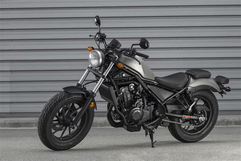 Essai Honda Cmx Rebel Une Conception Simple Et Propre