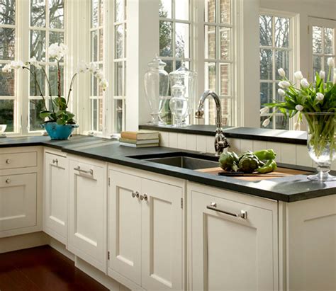 Cream Kitchen Cabinets Black Granite Countertops – Things In The Kitchen