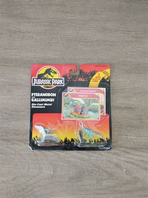 Factory Sealed Vintage Jurassic Park Velociraptor Etsy Jurassic Park Toys Jurassic Park