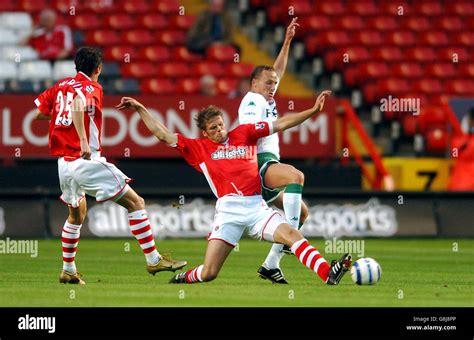 Charlton Athletics Hermann Hreidarsson And Feyenoords Edwin De Graaf Hi