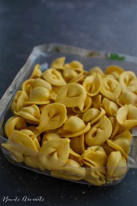 Tortellini cu sos alb gata în 15 minute Bucate Aromate