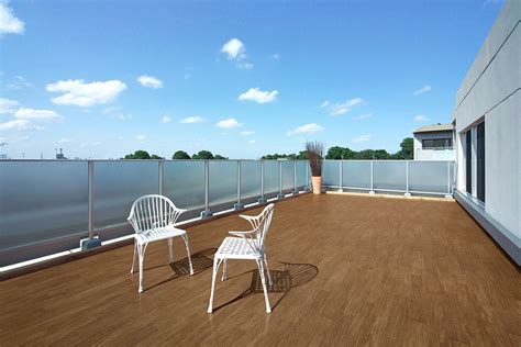 Outdoor Vinyl Flooring - Tat Ming Flooring