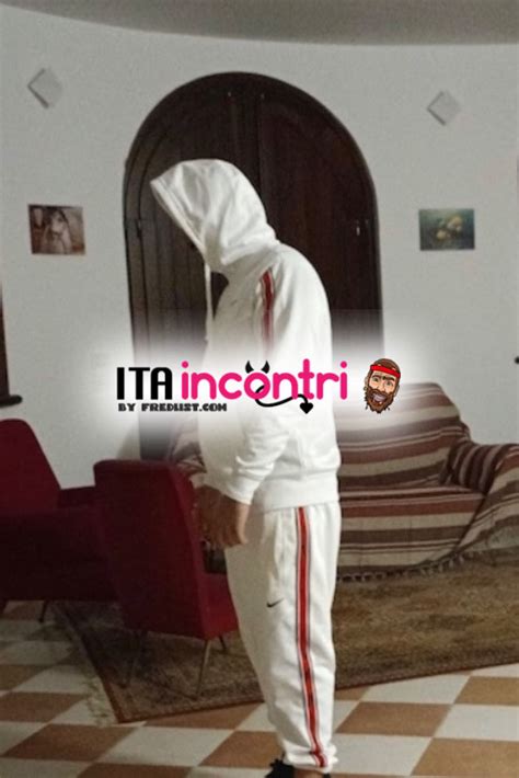 Italiano Top Attivo Dotato Cerca Ora Annunci Incontri Gay