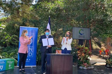 Parques Naturales Urbanos Para Mejorar Salud De Ciudades Ticas Prensa Latina