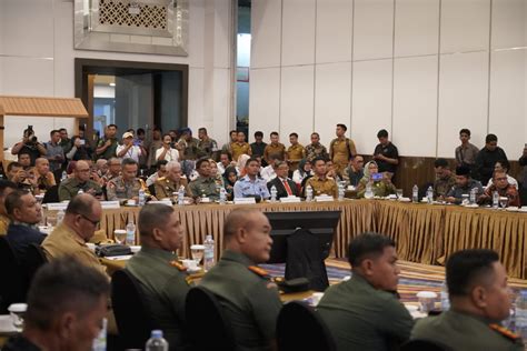 Menjelang Pemilu 2024 Danrem 143 HO Hadiri Rapat Kordinasi Persiapan