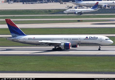 N637DL Boeing 757 232 Delta Air Lines Paul Robbins JetPhotos