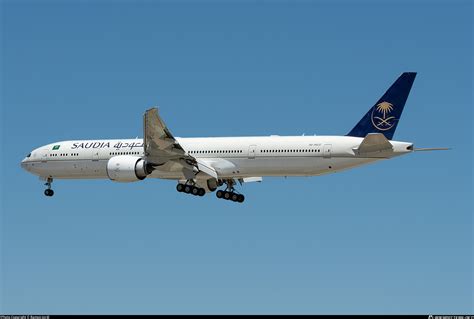 Hz Ak Saudi Arabian Airlines Boeing Fger Photo By Ramon Jordi