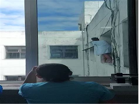 Paciente psiquiátrico se lanza del 2 piso del Hospital Regional