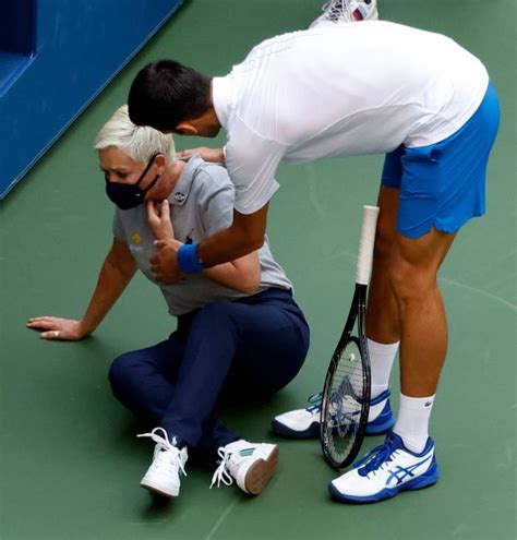 Novak Djokovic Disqualified From Us Open After Lineswoman Hit With Ball