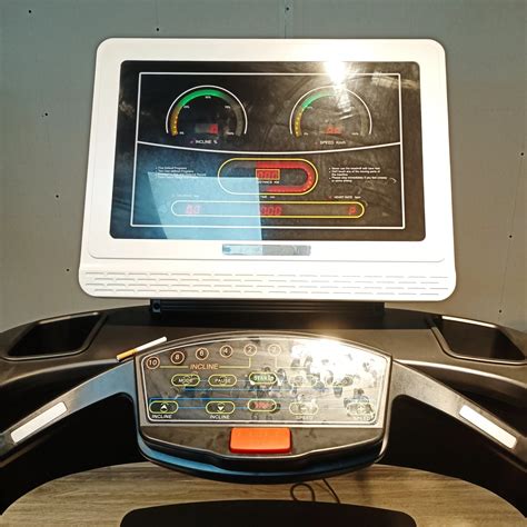 MND Treadmill - High-Quality Commercial Fitness Equipment