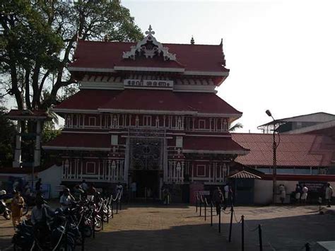 Thrissur Tourism > Travel Guide, Best Attractions, Tours & Packages