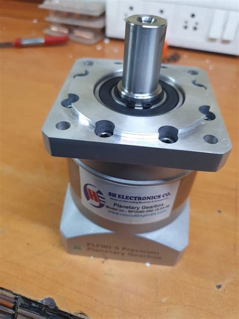 High Torque Stainless Steel Planetary Gearbox For 750W Servo Motor For