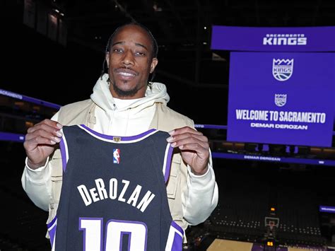 Demar Derozan Shines In Sacramento Kings Debut Despite Preseason Loss