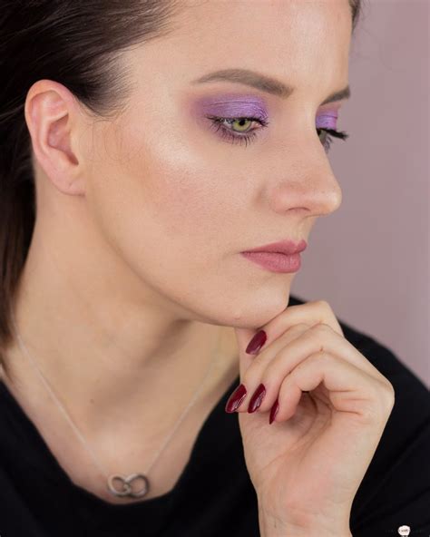 Eine Palette Vier Looks Bh Cosmetics X Alycia Marie Illusion