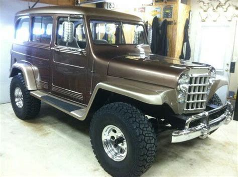 Custom Jeep Willys Wagon