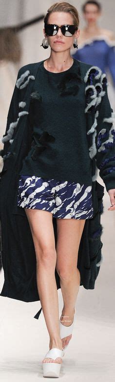 Alena Akhmadullina Collection Russia Spring 2016 Sequin Skirt