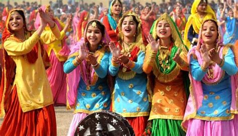 Types of Folk Music Haryana is Famous For - lifeberrys.com