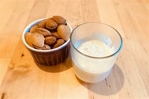 Yaourt végétal au lait d amandes au Thermomix Cookomix