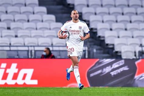 La Statistique Incroyable De Slimani Avec L OL DZBallon L Actu Du