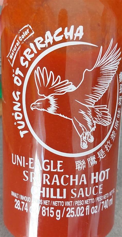 Sriracha hot chilli sauce Uni Eagle kalorie kJ i wartości odżywcze Dine Fit pl