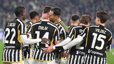 Coppa Italia Juve In Semifinale I Cori Dedicati Ad Allegri La Stampa