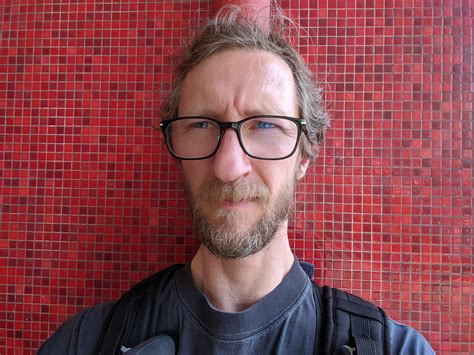 Samsung Galaxy A71 front camera review - DXOMARK