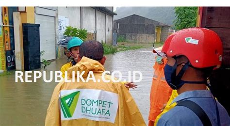 Aceh Dikepung Banjir Dompet Dhuafa Langsung Beri Bantuan Republika