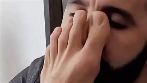 Lick My Feet Gay Hunk Porn Xhamster