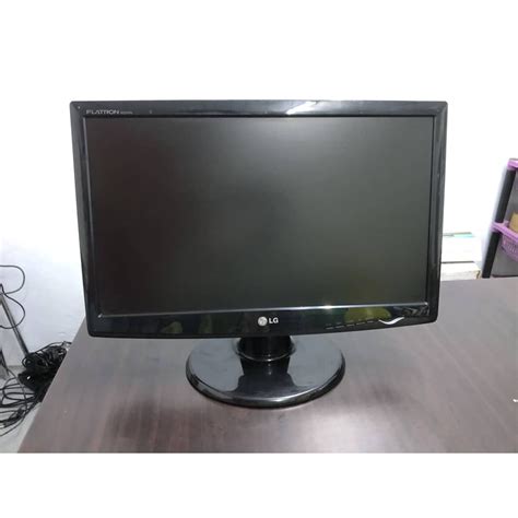 Refurbished Lcd Monitor Lg Flatron W S Inch Wide Great A Ready