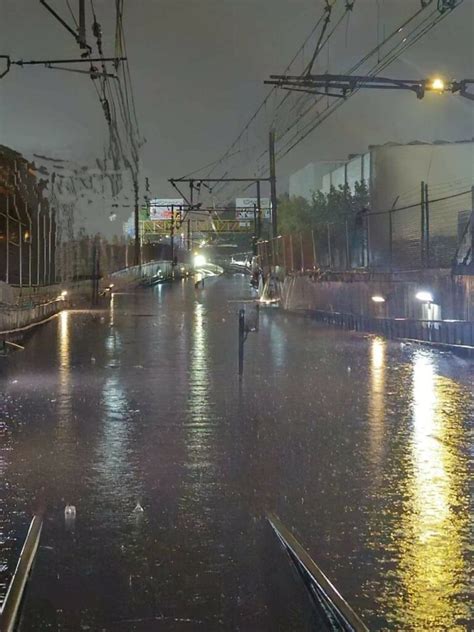 Chilango L Nea A Del Metro Cierran Estaciones Por Inundaci N De