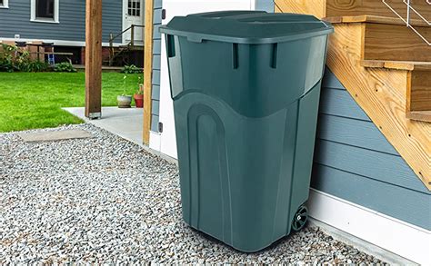 Hyper Tough 32 Gallon Wheeled Heavy Duty Plastic Garbage 60 OFF