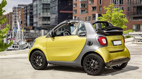 SMART Fortwo 70 1 0 Twinamic Cabrio Passion Foto E Immagini Esclusive