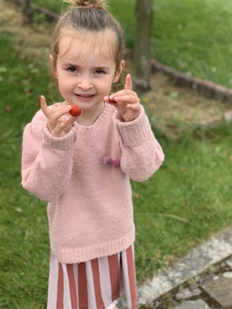 2KE De Tuin Van Oma En Opa Van Elina En Juliet De Beunt Duffel