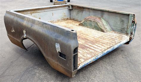 Lot 1967 1971 Chevrolet C10 Truck Bed