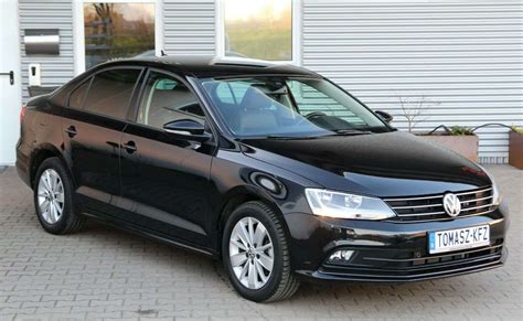 Coche VOLKSWAGEN Jetta Gasolina 2015 48605