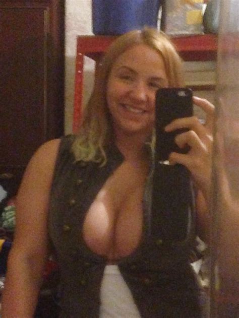 Tabbyanne Waiting For You In The Bedroom Porn Pictures XXX Photos Sex Images