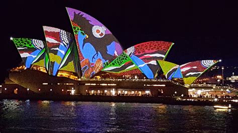 Sydney - City and Suburbs: Sydney Opera House, Vivid Sydney, Songlines