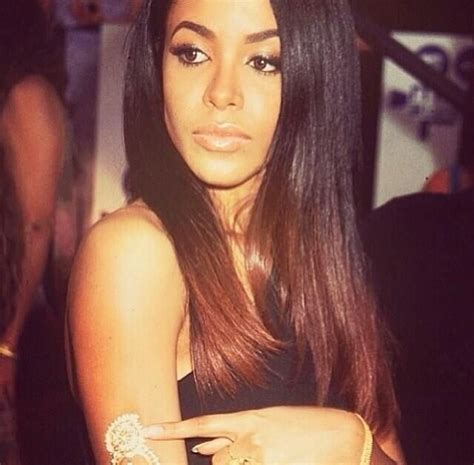 Pictures Of Aaliyah Love