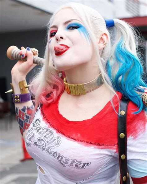 Laura Harley Quinn Cosplay