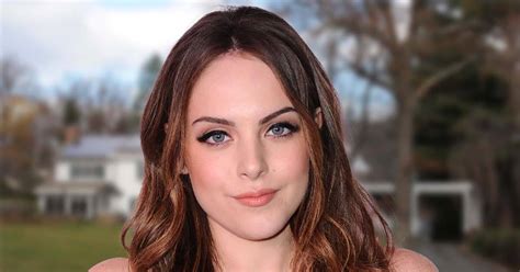 What is Elizabeth Gillies’ Net Worth in 2023 - Creeto