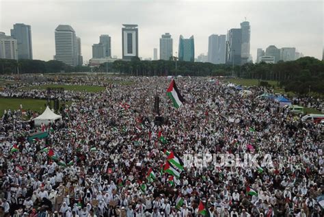 Covering Peaceful Pro Palestinian Rally Republika S TikTok Live Got