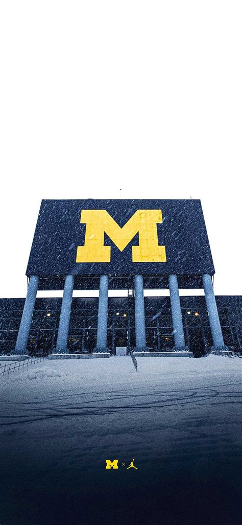 Michigan Football Wallpaper - iXpap