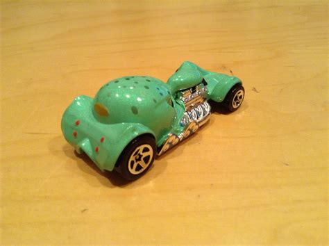 JULIAN S HOT WHEELS BLOG SpongeBob SquarePants Assortment From HW Entertainment Series