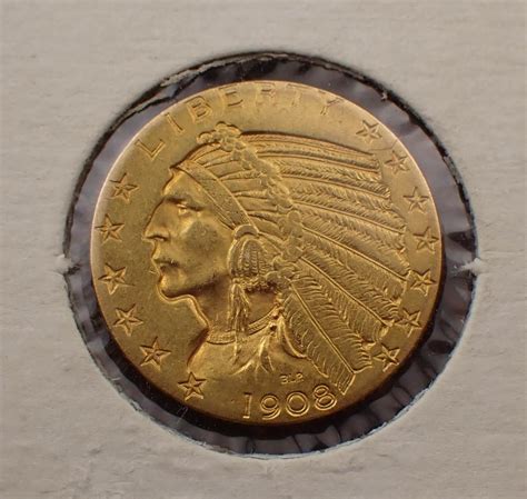 Lot - U.S. FIVE DOLLAR GOLD COIN