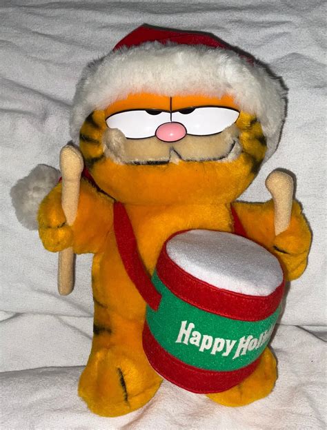 Vintage Plush Garfield the Cat With Santa Hat and Happy Holidays Drum ...