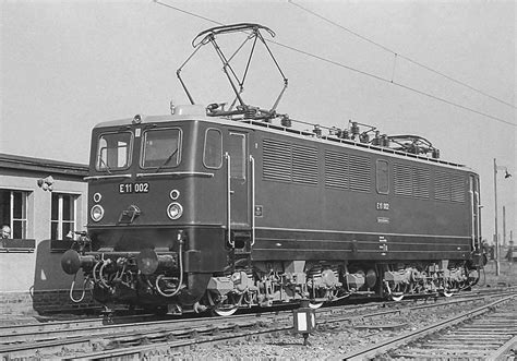 Märklinfan Club Italia - BR 109 (211 / E 11 DR)